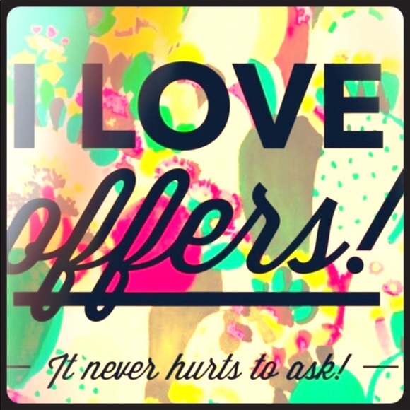 Gold-tone Bumblebee Brooch NWOT - Picture 6 of 8